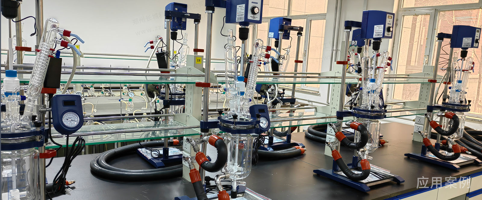 蒸餾精餾玻璃反應(yīng)釜在實驗室中的應(yīng)用